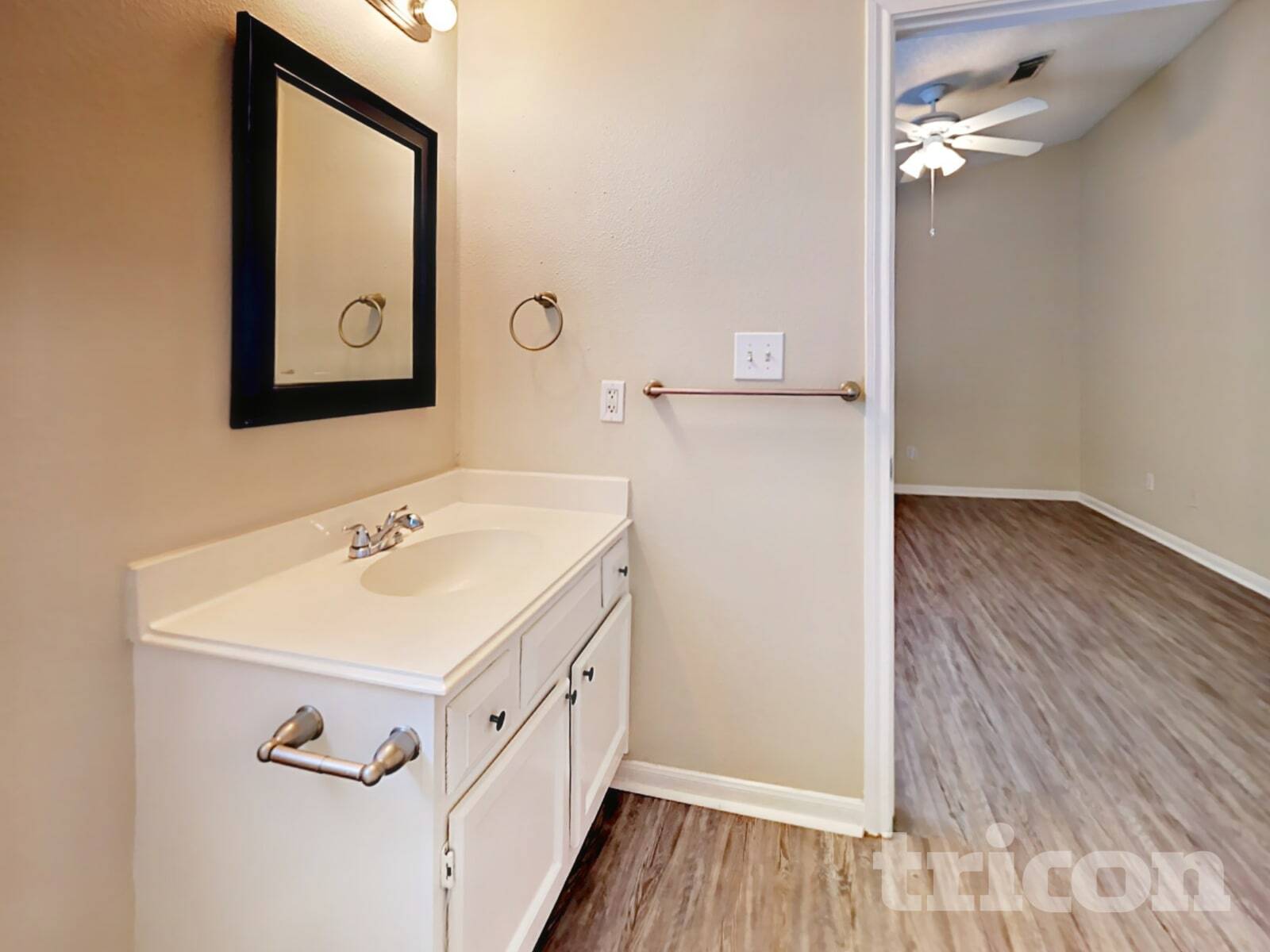 Building Photo - 3151 Kelling St