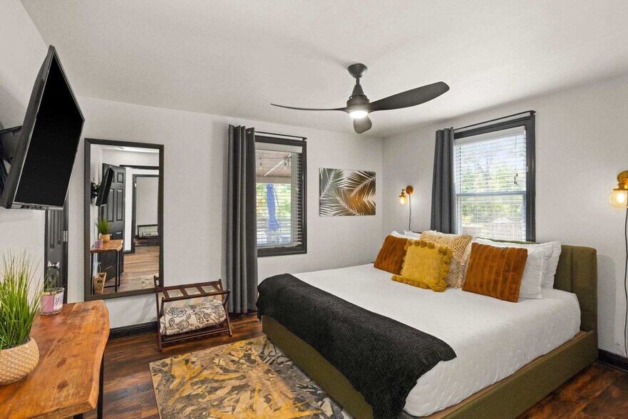 Building Photo - 1302 Ardee Ave