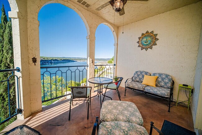 Building Photo - 3404 American Dr