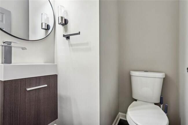 Building Photo - 2120 Sweetbirch Trail