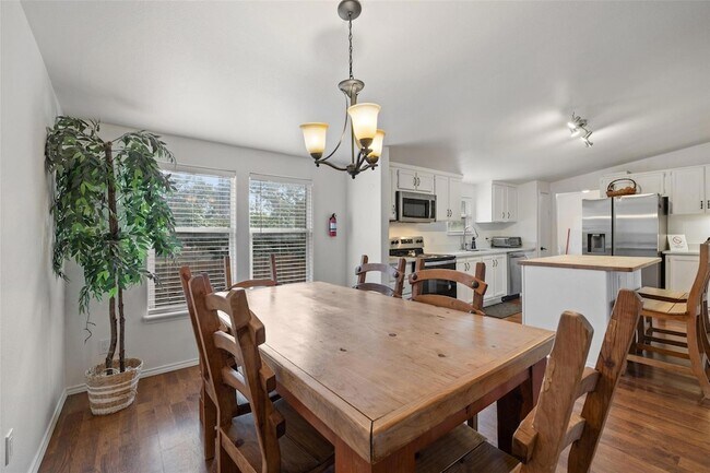 Building Photo - 5519 Hiline Rd