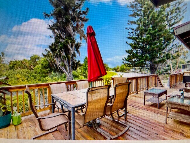 Building Photo - 6410 Lincoln Rd