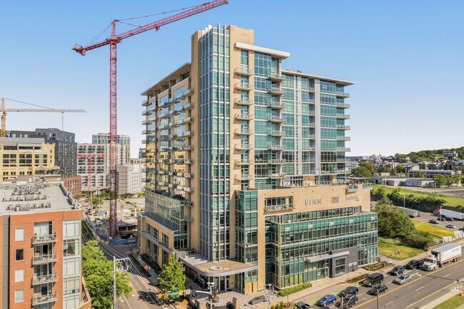 Building Photo - 700 12th Ave S