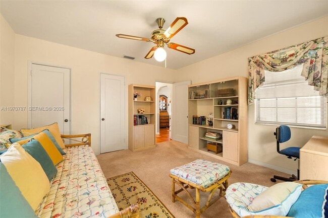 Building Photo - 430 NE 52nd Terrace