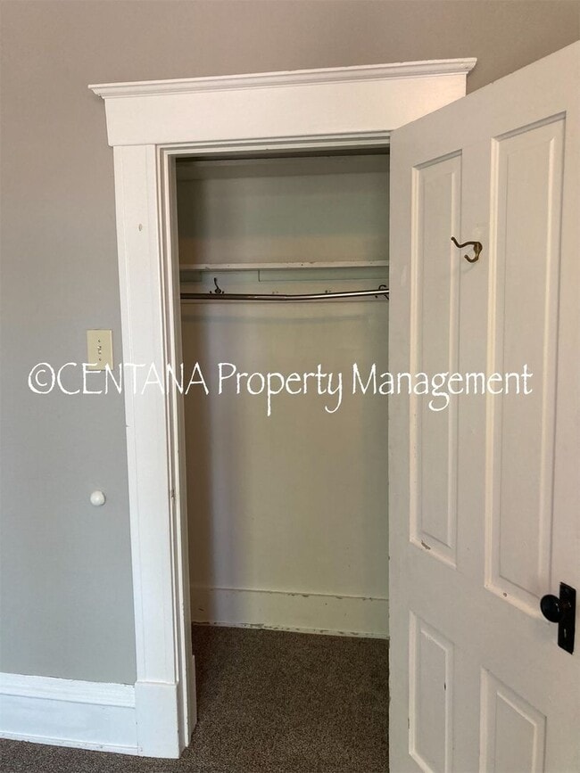 Building Photo - 214-214 S Excelsior Ave