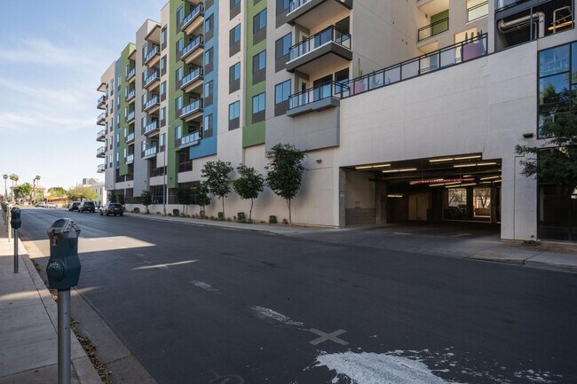 Building Photo - 3131 N Central Ave