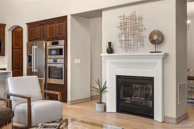 Building Photo - 15252 W Warren Dr