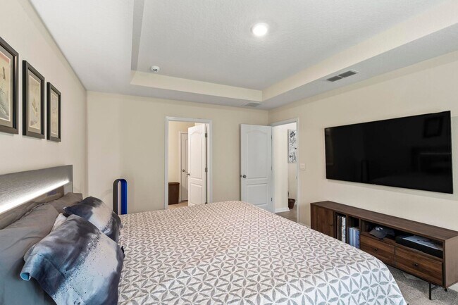 Building Photo - Sawmill Creek 4 bedroom!