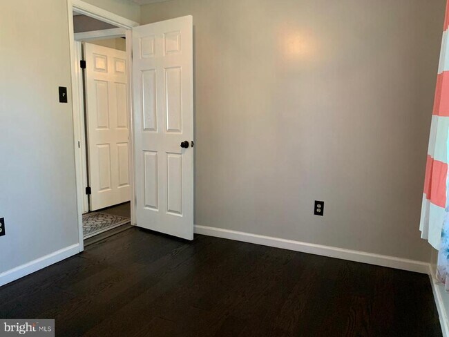 Building Photo - 20328 Watkins Meadow Dr