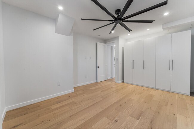 Building Photo - 36-34 11th St