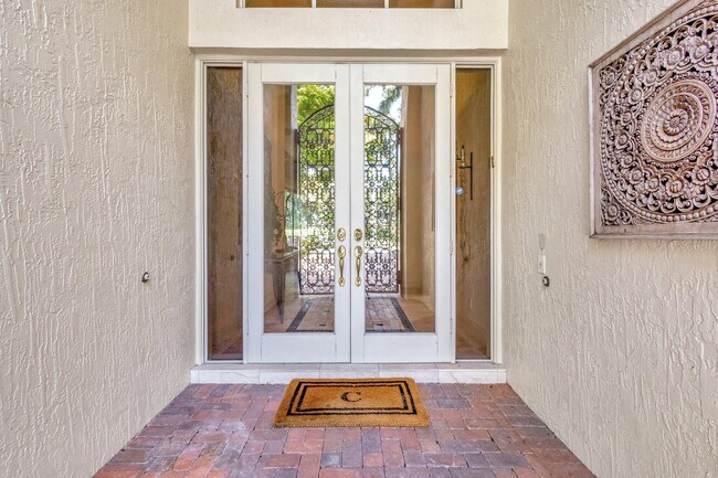 Building Photo - 6802 Casa Grande Way