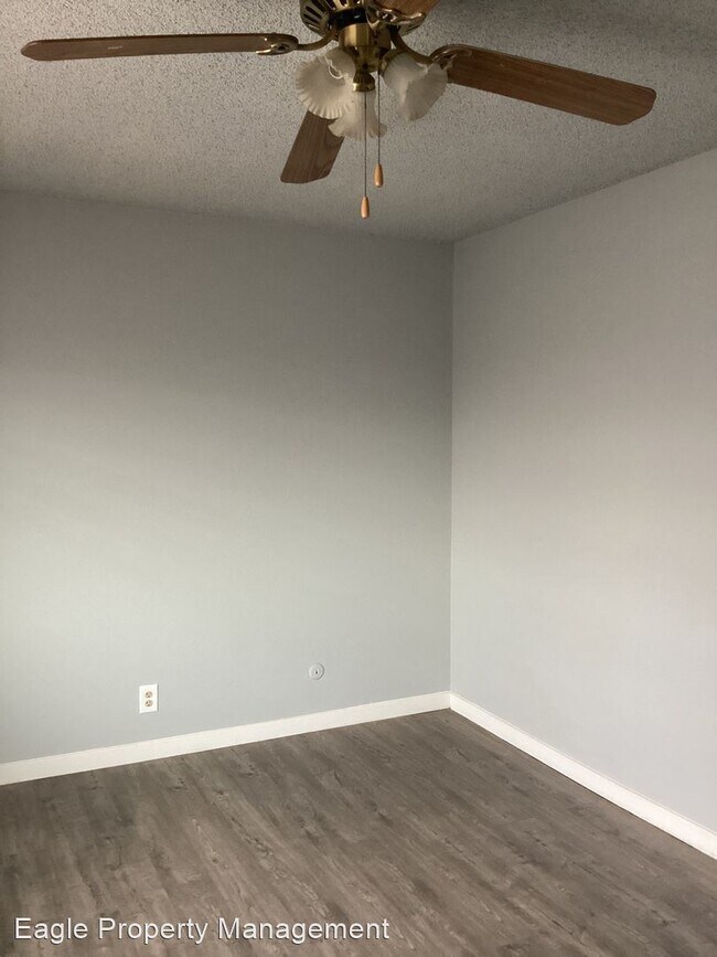 Building Photo - 2 br, 1 bath House - 4440 Calandria Street #3