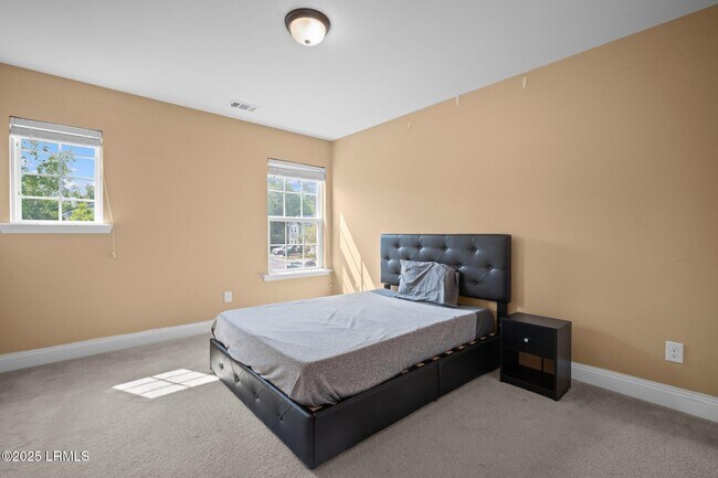 Building Photo - 13 Brasstown Way