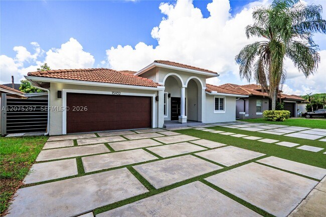 Building Photo - 15932 SW 101st Terrace