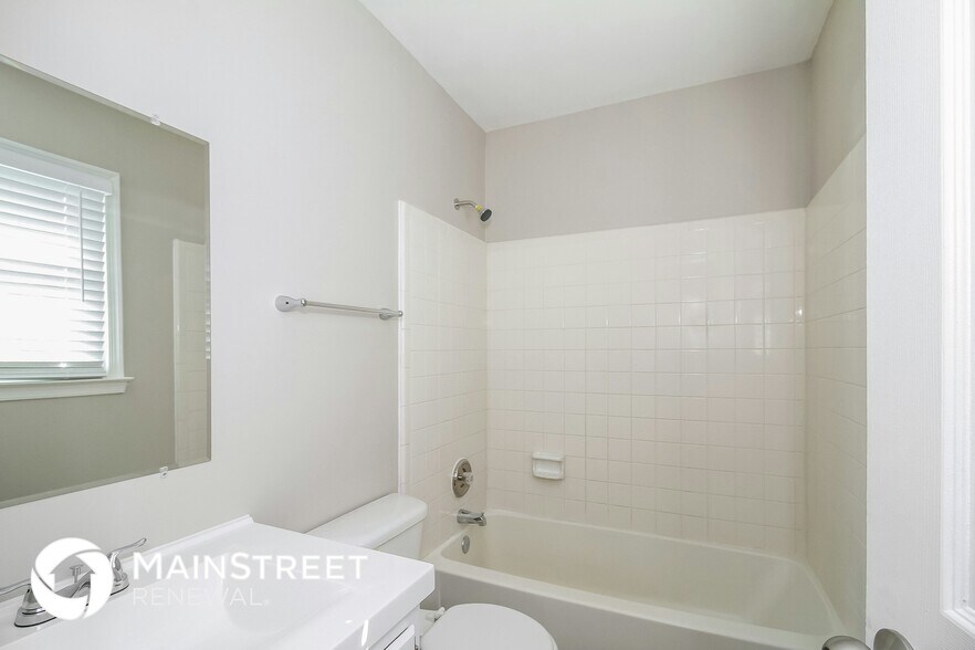 Building Photo - 5505 Crabapple Ct