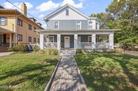 Building Photo - 601 4th Ave