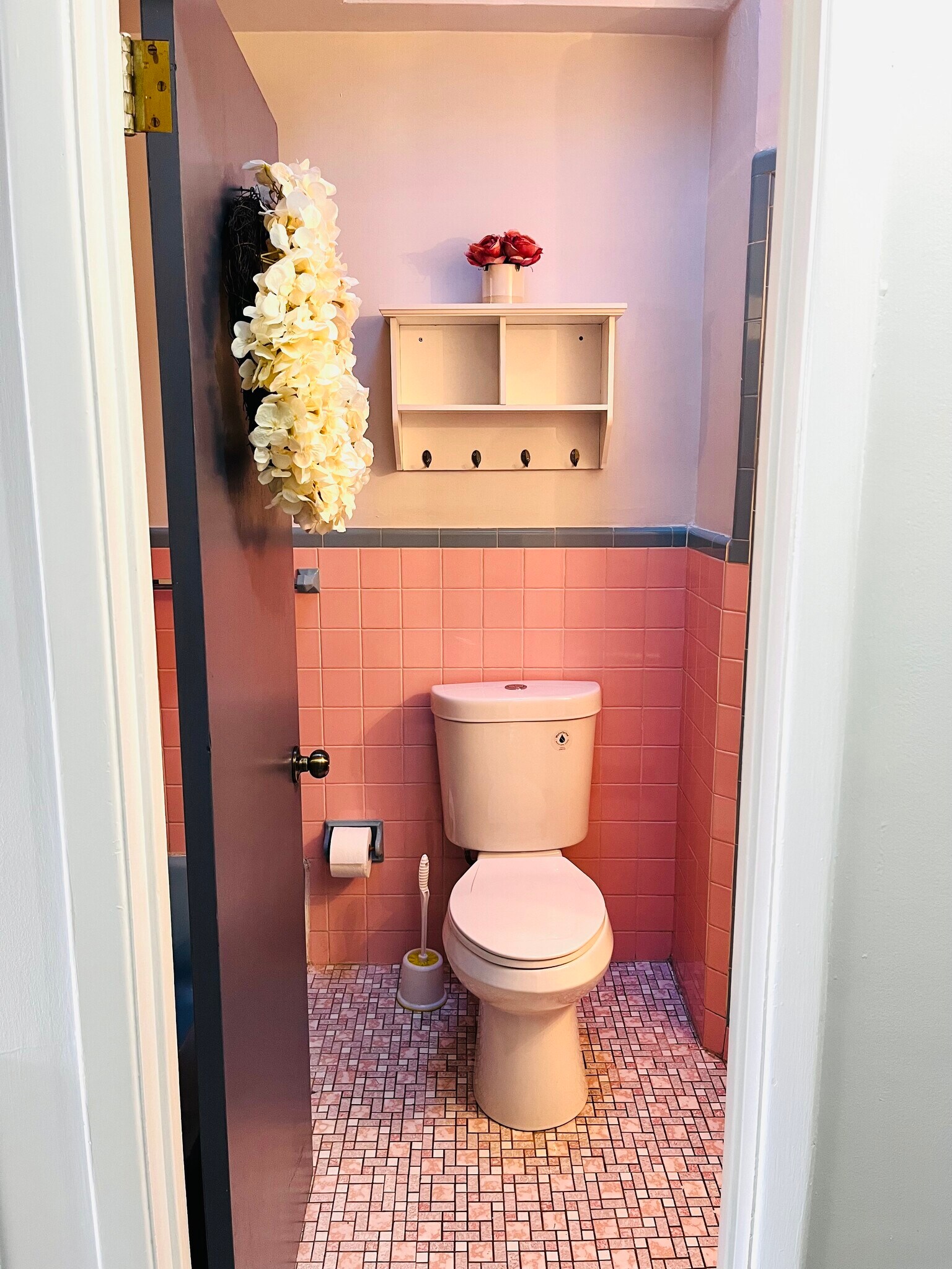 Building Photo - 8027 Rodney St