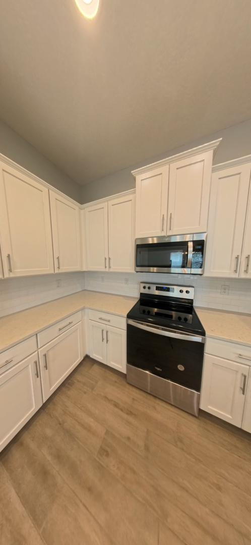 Building Photo - 70409 Winding River Dr