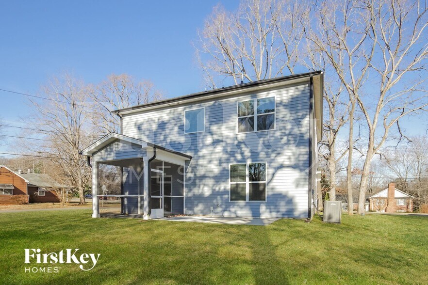 Building Photo - 101 Greenvalley Rd