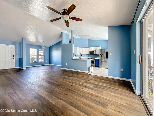 Building Photo - 1662 Hawksbill St NW