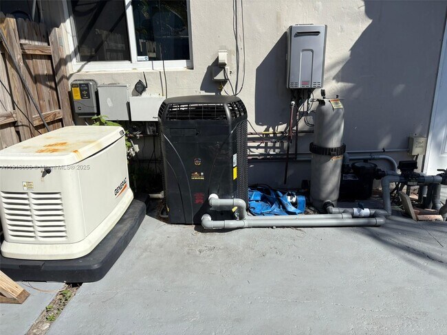 Building Photo - 963 Nautilus Isle