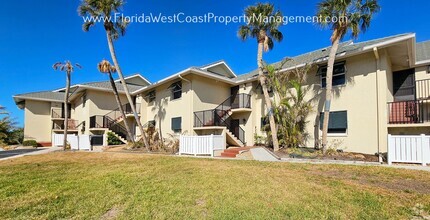 Building Photo - SIESTA KEY! DIRECT WATER VIEWS! PET FRIEND...