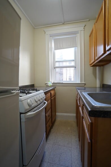 Building Photo - 1179 Boylston St
