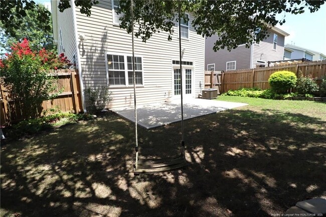 Building Photo - 137 Palmdale Ct