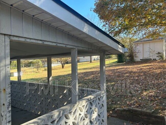 Building Photo - 4308 Lonas Dr