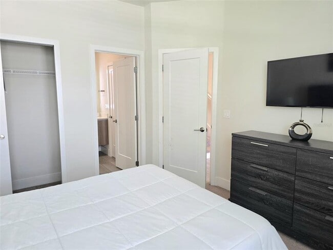 Building Photo - 17516 Hidden Forest Dr