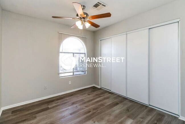 Building Photo - 3 Bedroom Pet-Friendly Home in Mesa, AZ wi...