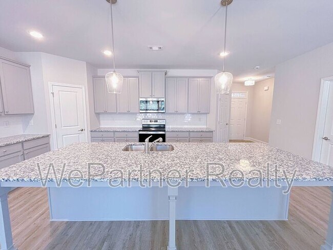 Building Photo - 2606 Mls Cmn Dr