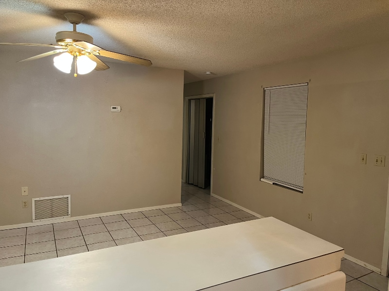 Building Photo - 1005 Commerce St