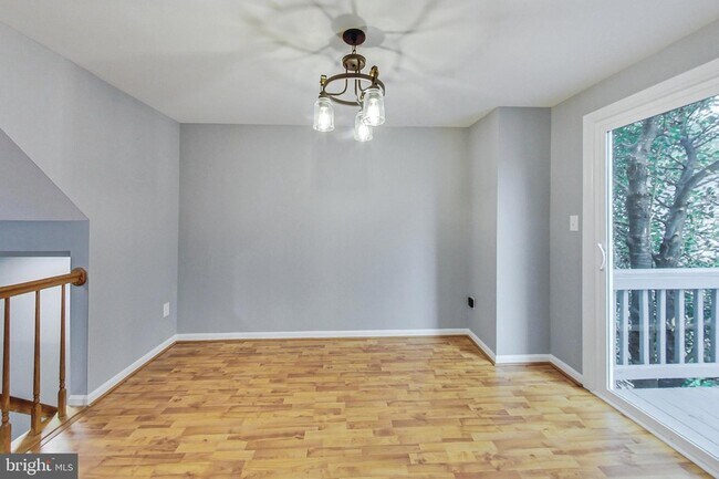 Building Photo - 10615 Prairie Landing Terrace