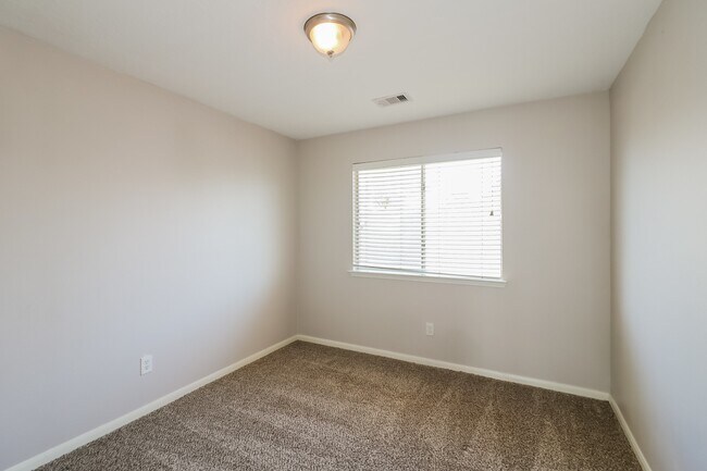 Building Photo - 2731 Cross Tide Ln