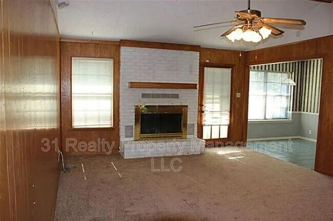 Building Photo - 66 Haven Cir