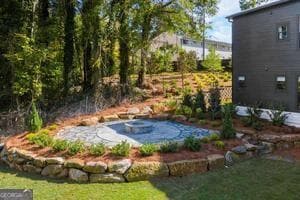 Building Photo - 2328 Mason Dr