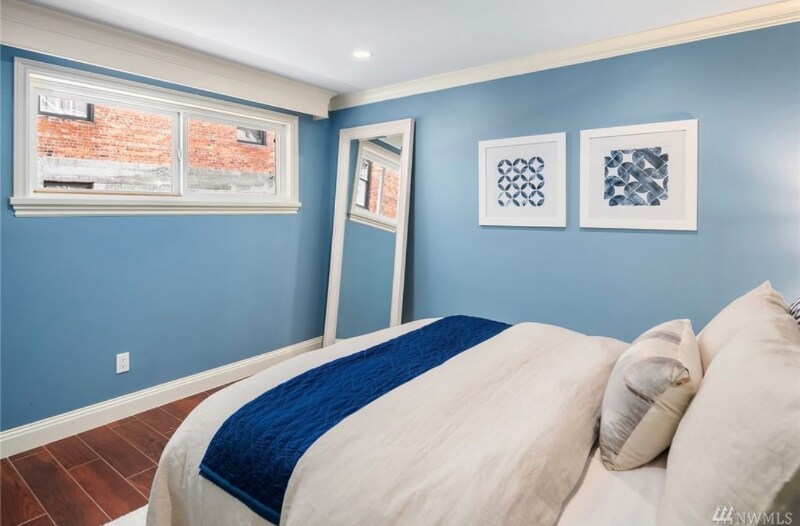 Building Photo - 1810 43rd Ave E