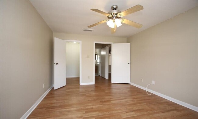 Building Photo - 8787 Brae Acres Rd