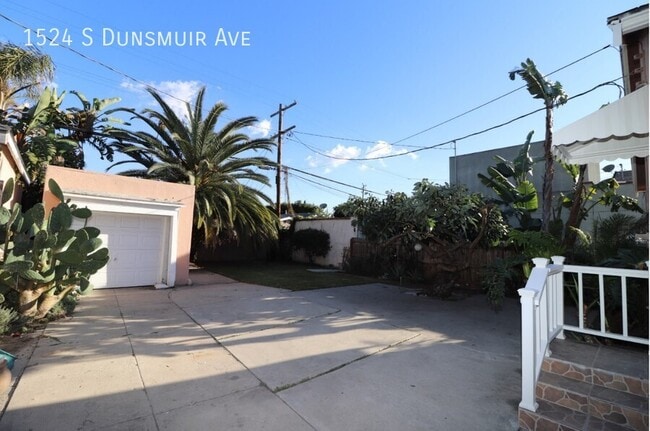 Building Photo - 1524 S Dunsmuir Ave