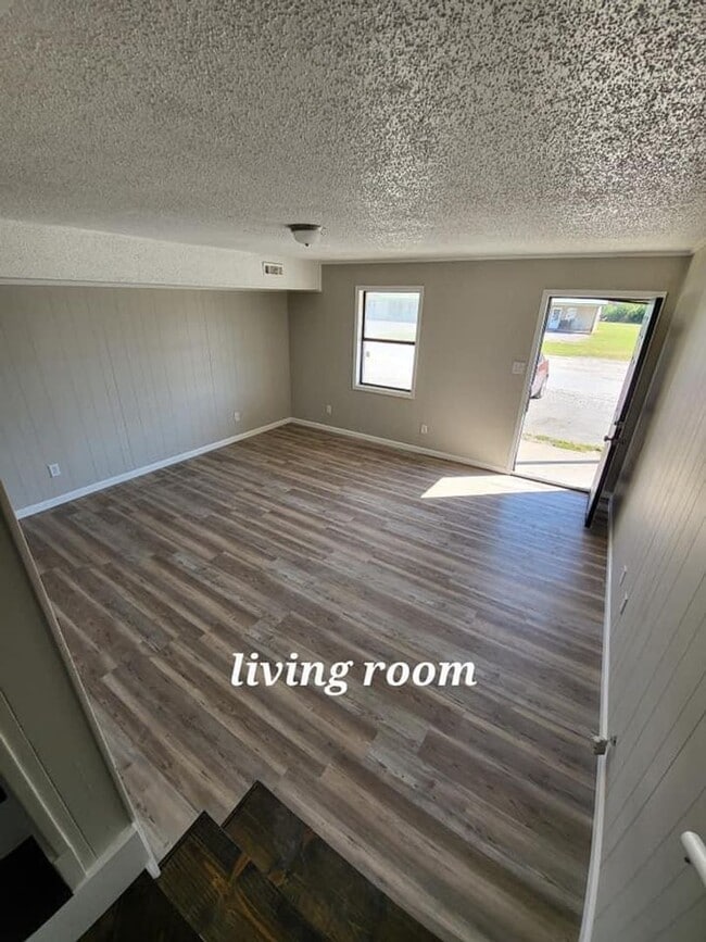 Primary Photo - 2-Bed 1.5-Bath Townhome Available Soon!