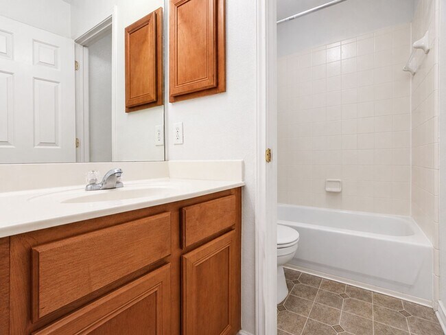 Building Photo - Beautiful 2-story home for lease in a gated community!  North East ISD - 4 Bedrooms / 2.5 Baths