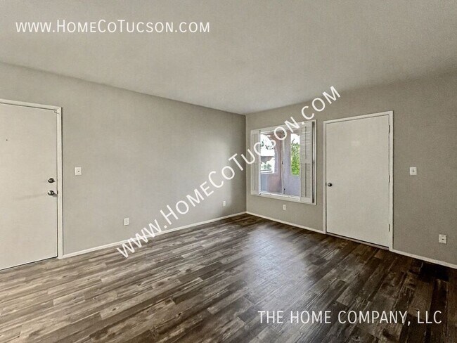 Building Photo - 3993 N Campbell Ave