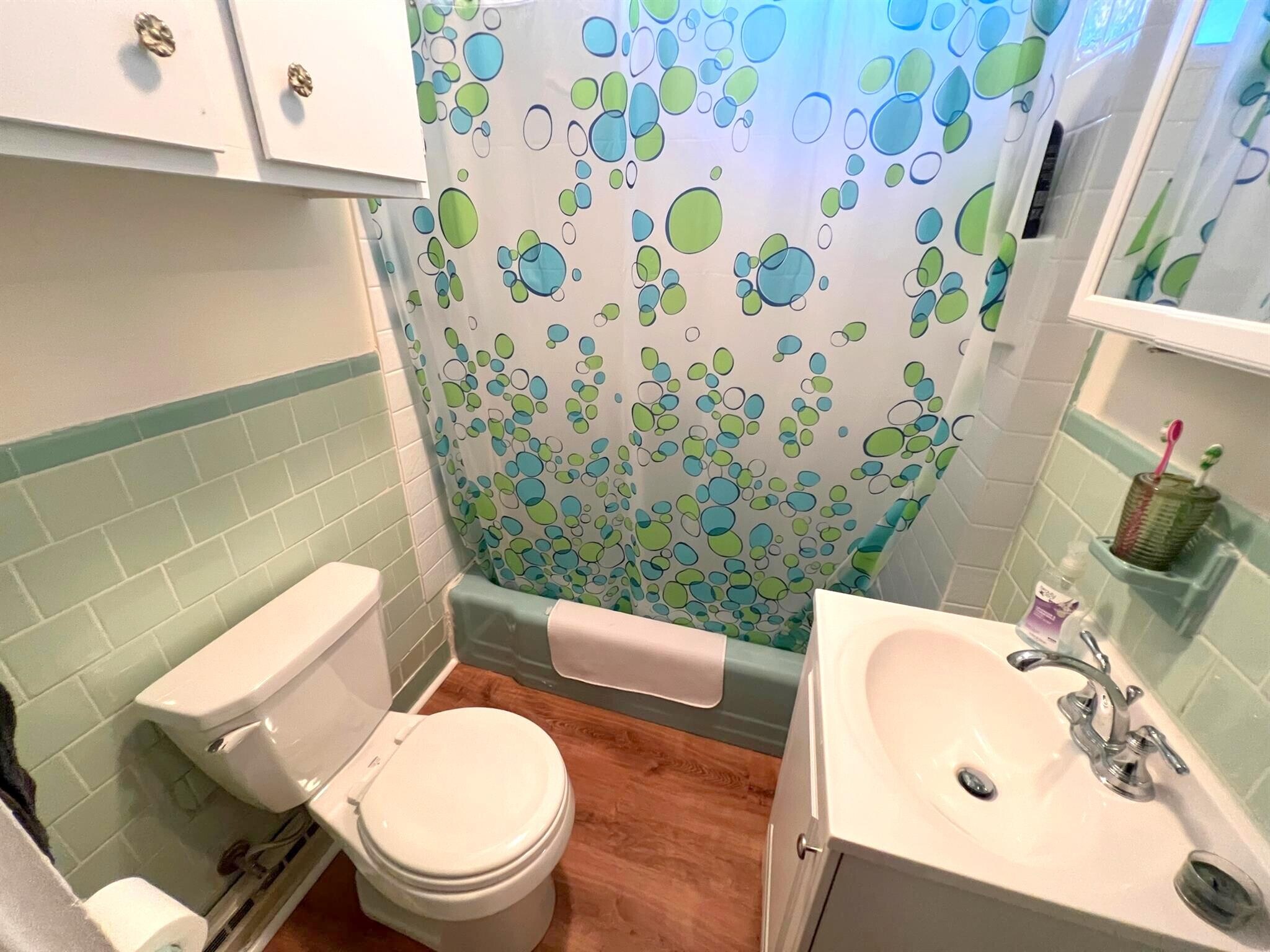 Building Photo - 235A Highland Ave