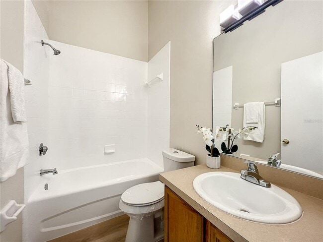 Building Photo - 6021 Osprey Lake Cir