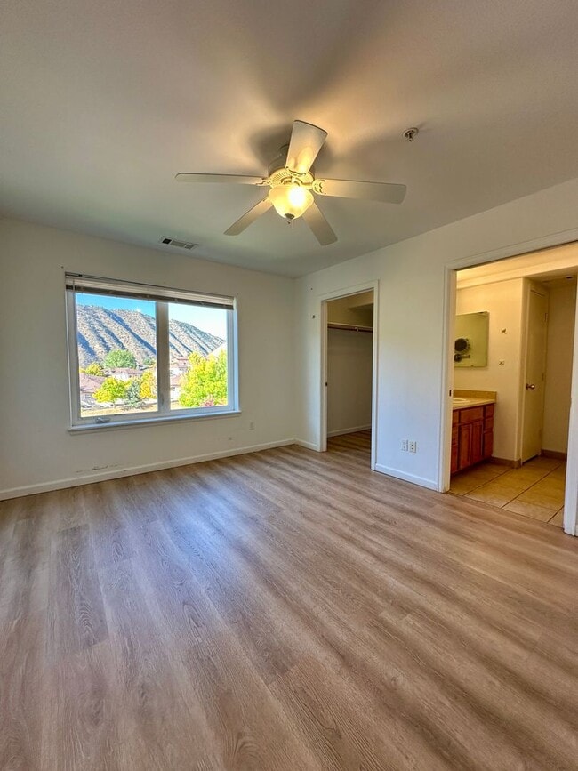 Building Photo - 788 Castle Valley Blvd