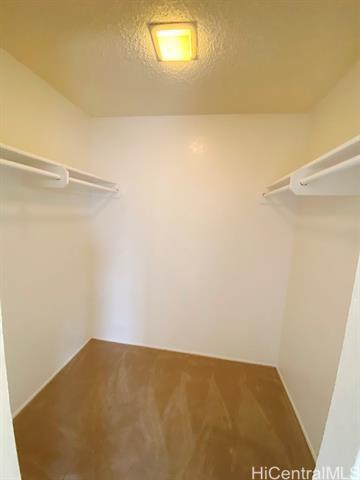 Building Photo - 94-676-676 Makaamoamo Pl