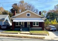 Building Photo - Belmont neighborhood  2 or 3 bed, 2 bath b...