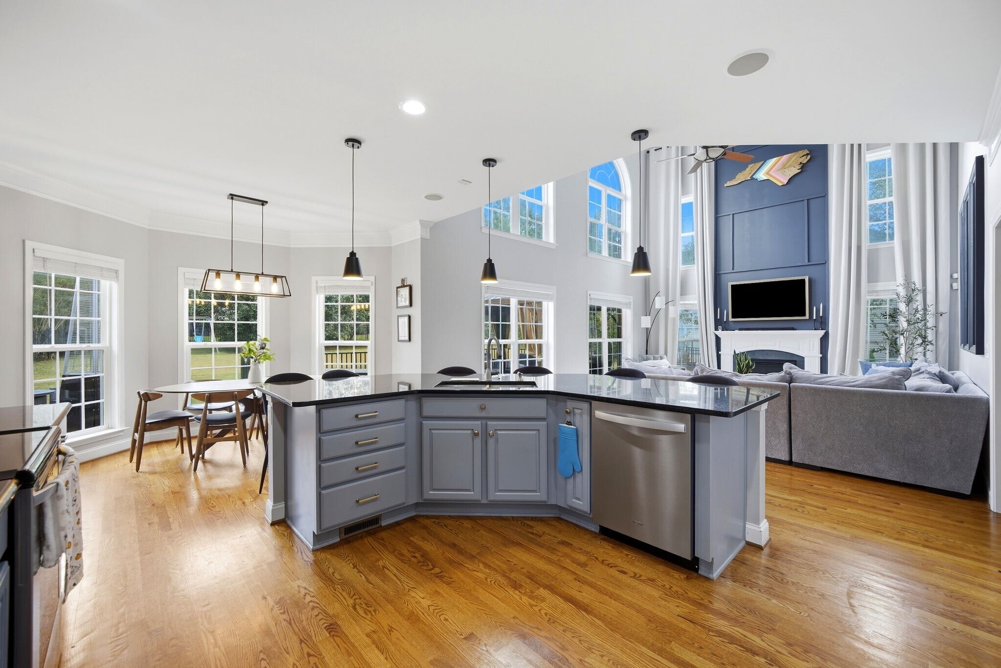 Building Photo - 6011 Latta Springs Cir