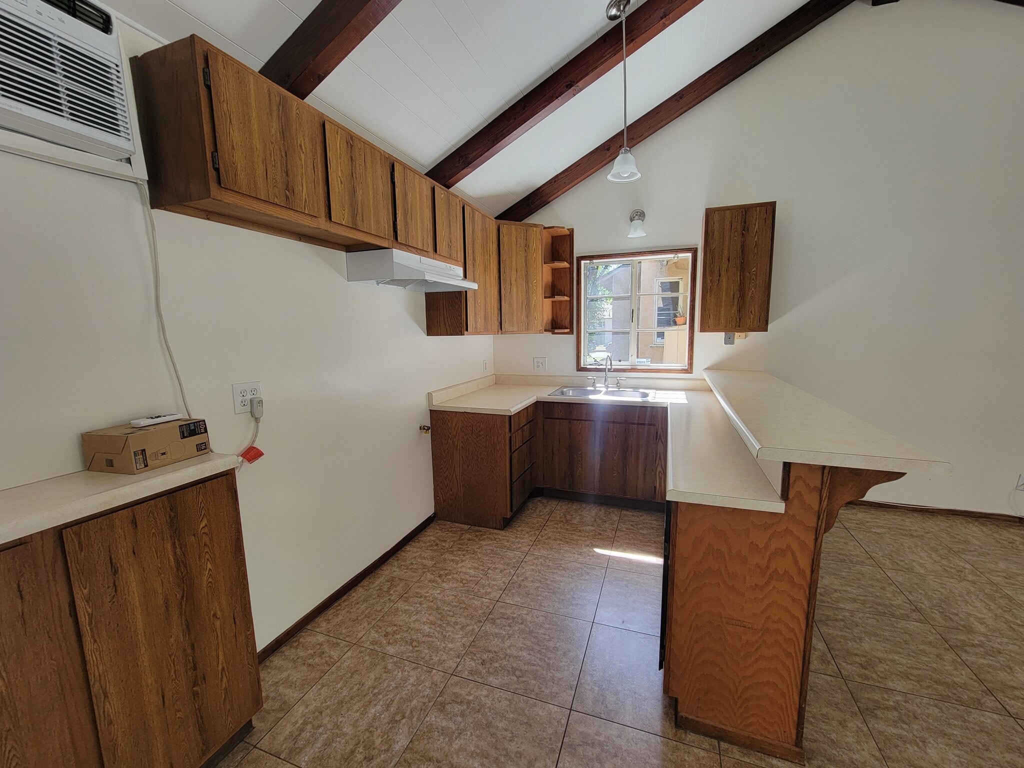 Building Photo - 7254 Allott Ave